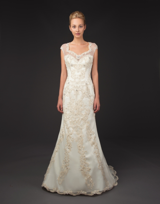 Winnie Couture - 2014 Blush Label Collection  - Stellina Wedding Dress</p>

<p
